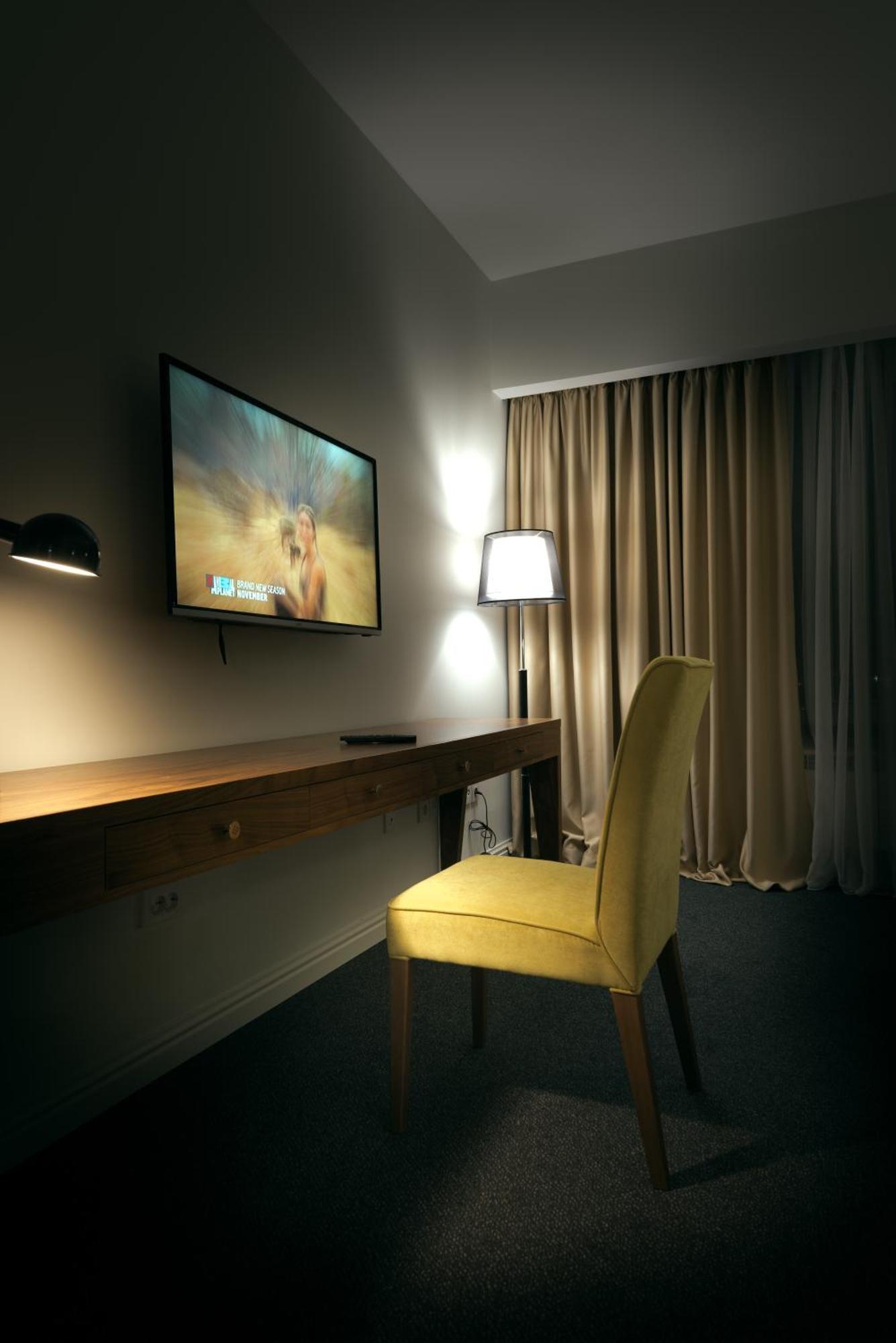 The Square Hotel Astana Exterior photo
