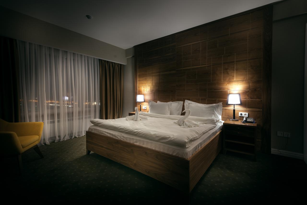 The Square Hotel Astana Exterior photo