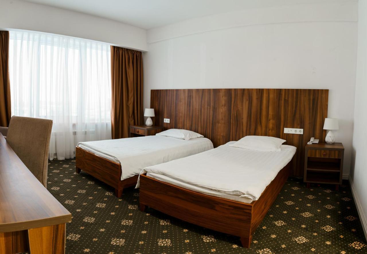 The Square Hotel Astana Exterior photo